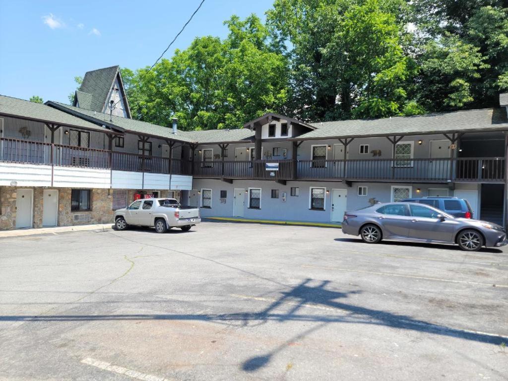Ski Mountain Lodge Gatlinburg Exterior photo